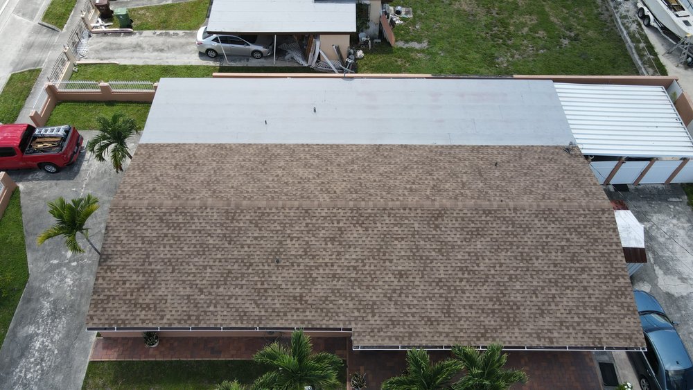 Slide of Borges Roofing