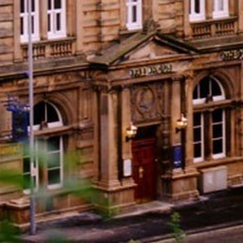 James Watt Bar - www.jdwetherspoon.co.uk - Pubs Near Me - Greenock, IVC James Watt Bar - www.jdwetherspoon.co.uk - Pubs Near Me - Greenock, IVC