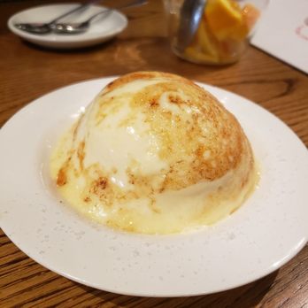Tapeo - Catalan cream foam - Tapas Bars Near Me - Barcelona, B Tapeo - Catalan cream foam - Tapas Bars Near Me - Barcelona, B