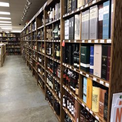 Plaza wine & spirits