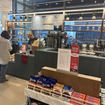Capital One Café - Cafe - Banks & Credit Unions Near Me - New York, New York Capital One Café - Cafe - Banks & Credit Unions Near Me - New York, New York