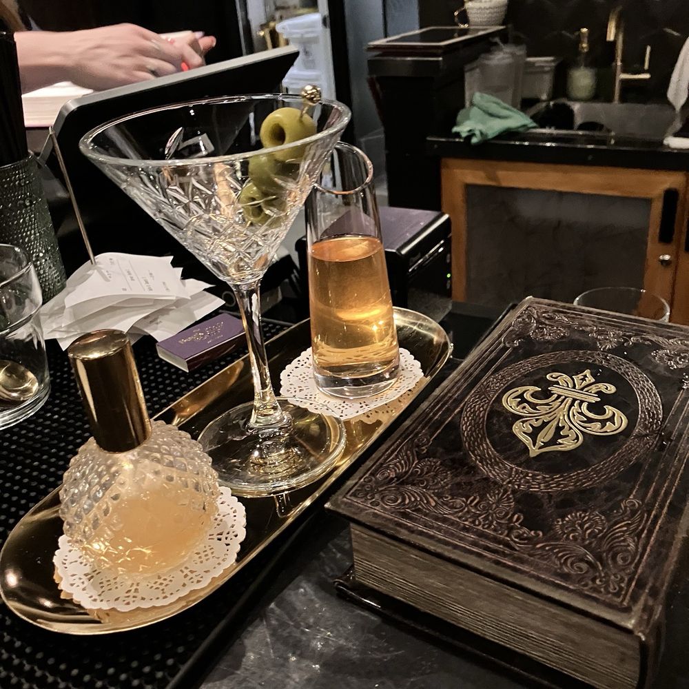 Book Club Bistro - Cocktail Bars Near Me - St George, Utah Book Club Bistro - Cocktail Bars Near Me - St George, Utah