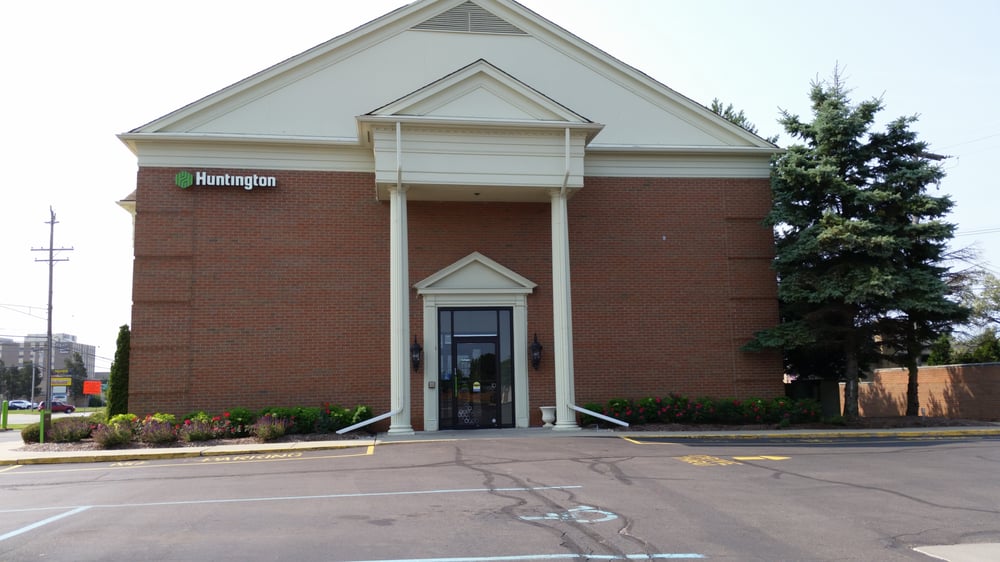HUNTINGTON NATIONAL BANK Updated October 2024 29333 Hoover Rd
