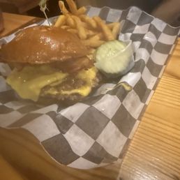 Snitz smash burger Snitz smash burger