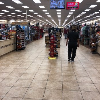 Buc-ee's - Gas Stations Near Me - New Braunfels, Texas