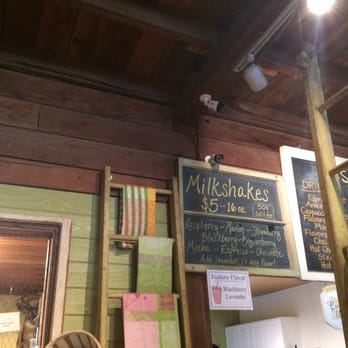 Smith Berry Barn - Nurseries & Gardening Near Me - Hillsboro, Oregon