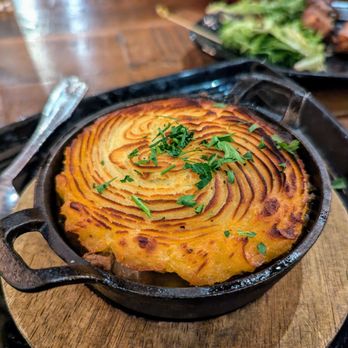 Bear & Crown - Cottage pie - Pubs Near Me - Sacramento, California