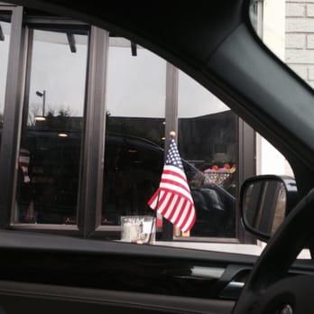 Starbucks - Convenient quick drive thru - Coffee & Tea Near Me - New Milford, Connecticut Starbucks - Convenient quick drive thru - Coffee & Tea Near Me - New Milford, Connecticut