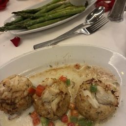 Sizzling Blue Crab Cakes Entree Sizzling Blue Crab Cakes Entree