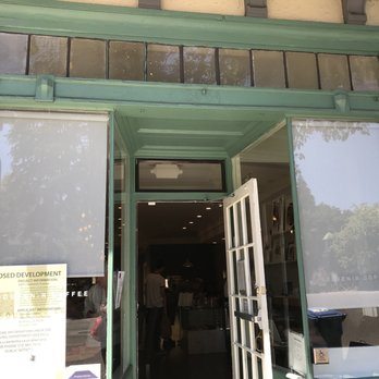 Souvenir Coffee - Entrance - Coffee & Tea Near Me - Berkeley, California