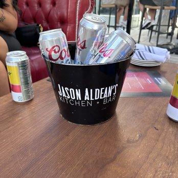 Jason Aldean’s Kitchen + Bar - Bars Near Me - Las Vegas, Nevada