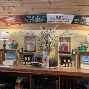Cherry Republic Winery - Glen Arbor - the wine selection - Wineries Near Me - Glen Arbor, Michigan Cherry Republic Winery - Glen Arbor - the wine selection - Wineries Near Me - Glen Arbor, Michigan