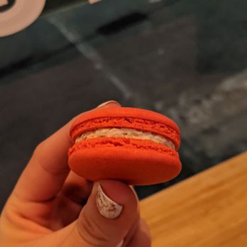 Vinason Pho Kitchen - South Lake Union Seattle - Fruity pebble macaron - Sandwiches Near Me - Seattle, Washington Vinason Pho Kitchen - South Lake Union Seattle - Fruity pebble macaron - Sandwiches Near Me - Seattle, Washington