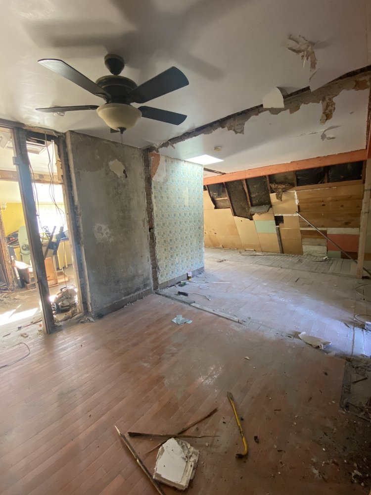 Slide of J&D Home Innovations