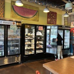 Avocado Bleu - Amazing selection of homemade food for carnivores and vegans !