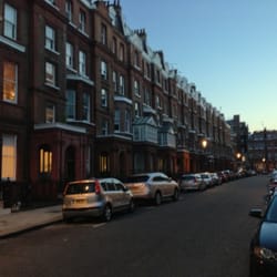 Stay in Chelsea Guest House