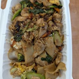Pad see ew