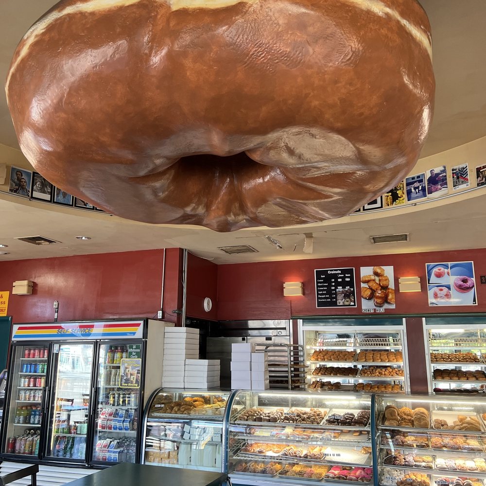 Happy Donuts - Donuts Near Me - Palo Alto, California