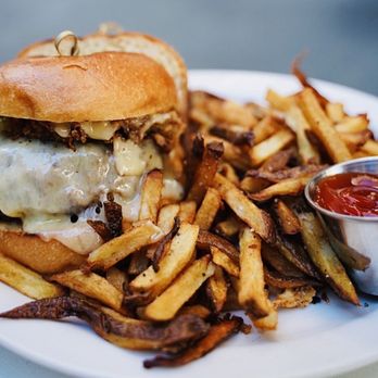 Neptune Oyster - Neptune Burger - Seafood Near Me - Boston, Massachusetts