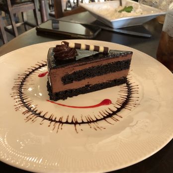 Medii Kitchen - Mediterranean Near Me - Anaheim Hills, California