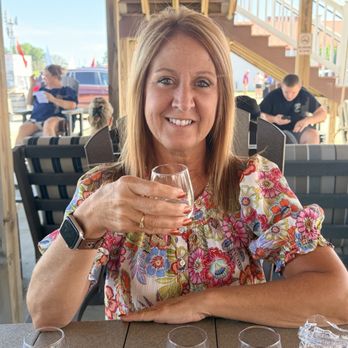 Winetagous - Wine Bars Near Me - Sugarcreek, Ohio Winetagous - Wine Bars Near Me - Sugarcreek, Ohio