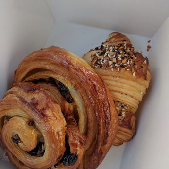 Touba Bakery - Raisin snail pastry and everything croissant - Bakeries Near Me - Everett, Washington