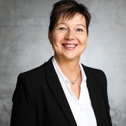 TUI ReiseCenter -  Ilka Keller GmbH - Wesselstrasse - Elke Gerards