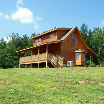 Fernwood Cabin - Fernwood Cabin, 920 SQ. Ft. Vacation Rental, 5 Star Ratings. Modern Amenities : Heat Pump, Stainless Steel Appliances, WIFI and Satellite TV - Vacation Rentals Near Me - Galax, Virginia