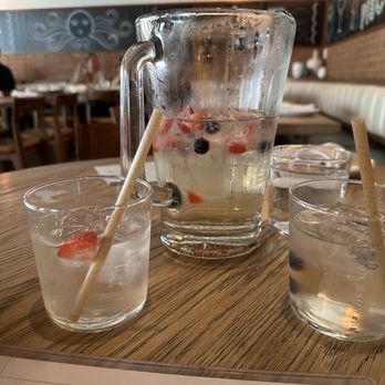 Pisco Y Nazca - Sangria - Gastropubs Near Me - Kendall, Florida Pisco Y Nazca - Sangria - Gastropubs Near Me - Kendall, Florida