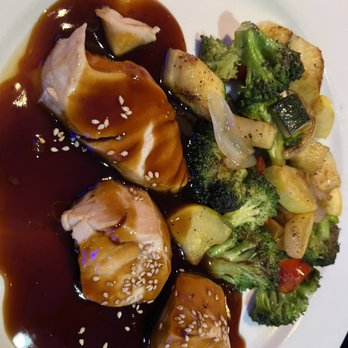 Sekisui Pacific Rim - Salmon Teriyaki - Sushi Bars Near Me - Memphis, Tennessee