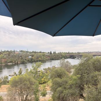 Crawdads on the Lake - Cajun/Creole Near Me - Folsom, California