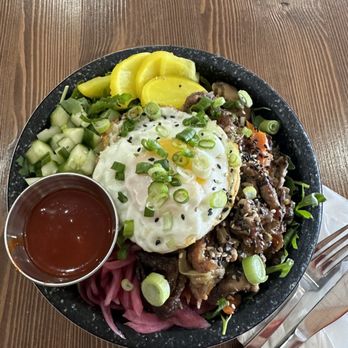 Corner Table - BULGOGI BIBIMBAP - Breakfast & Brunch Near Me - Redwood City, California