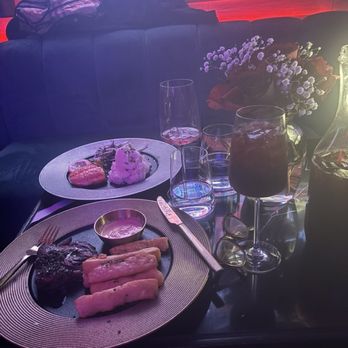 Bitcoin Steakhouse - Grilled Salmon Creamy Mashed Potatoes - Steakhouses Near Me - New York, New York Bitcoin Steakhouse - Grilled Salmon Creamy Mashed Potatoes - Steakhouses Near Me - New York, New York