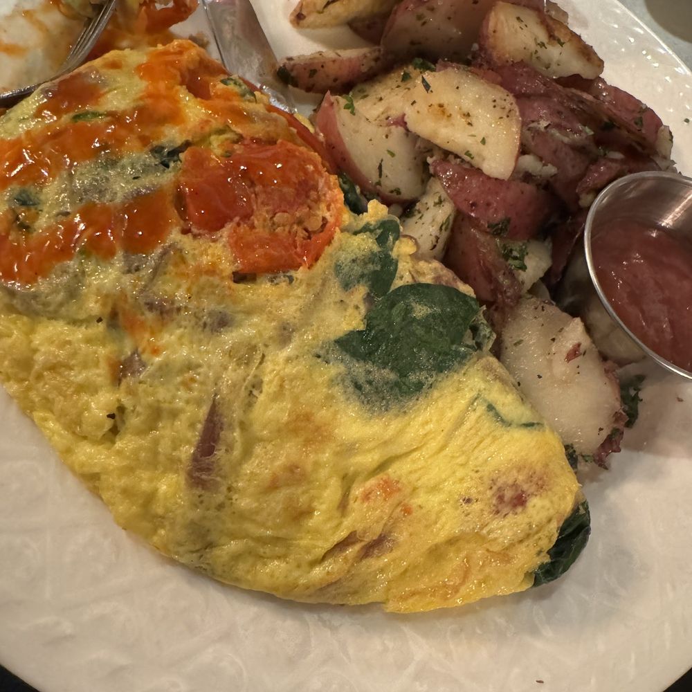 Toast - Parisian Omelet - Breakfast & Brunch Near Me - Birmingham, Michigan