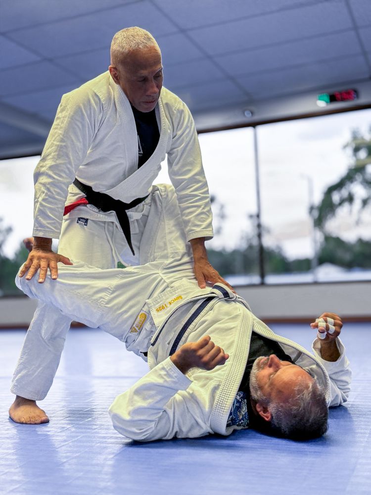 Gracie Martial Arts & Self Defense Tampa Logo