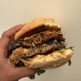 Pelican Brewing - Cannon Beach - Black bean burger with a regular patty as well ¯\_(ツ)_/¯ - Burgers Near Me - Cannon Beach, Oregon Pelican Brewing - Cannon Beach - Black bean burger with a regular patty as well ¯\_(ツ)_/¯ - Burgers Near Me - Cannon Beach, Oregon