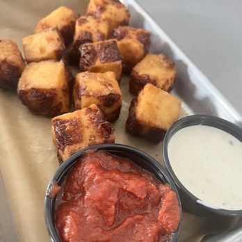 The Pub At 1802 - Cheese cubes - Sports Bars Near Me - Fort Wayne, Indiana