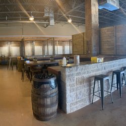 Smoking Axes - Back party room