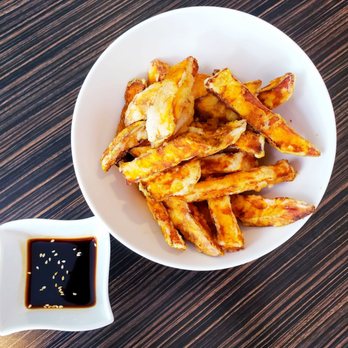 Huong’s Kitchen - Fried sweet potatoes - Vietnamese Near Me - St Catharines, Ontario