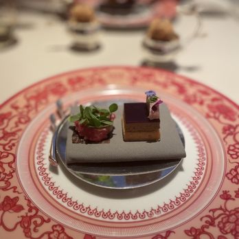 Tate Dining Room & Bar - Bars Near Me - Hong Kong, HK