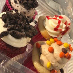 THE NAKED CUPCAKE - Updated January 2026 - 219 Photos & 113 Reviews