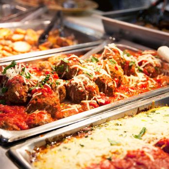 Hot Pans Catering - Caterers Near Me
