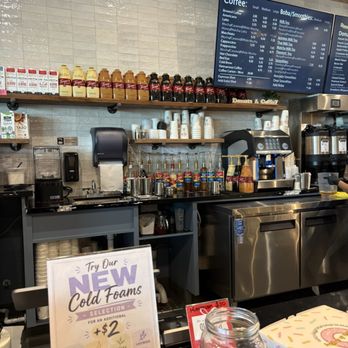 Donuts & Coffey - Donuts Near Me - Roseville, California