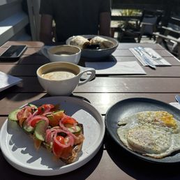 Lox Tartine