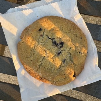 Alibi Cookies - Deluxe Lemon Blueberry - Comfort Food Near Me - Edwardsville, Illinois