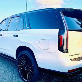 Royal Tint - Rocklin - 2022 Cadillac Escalade - Car Window Tinting Near Me - Rocklin, California Royal Tint - Rocklin - 2022 Cadillac Escalade - Car Window Tinting Near Me - Rocklin, California