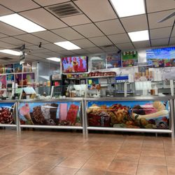 Las Mangonadas - Fruit, ice cream, Ice bars and yummy snacks overall