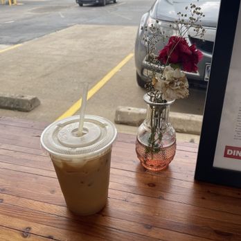 Cedar St. Cafe - Iced Oat milk vanilla latte - Coffee & Tea Near Me - Bellaire, Texas Cedar St. Cafe - Iced Oat milk vanilla latte - Coffee & Tea Near Me - Bellaire, Texas