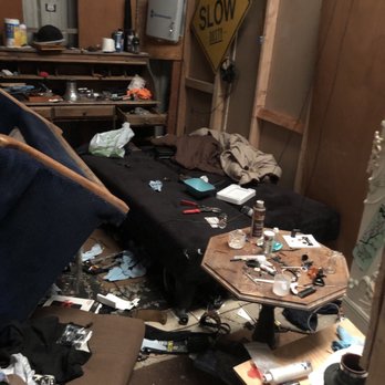 G I Junk Away - Tweakerville - Junk Removal & Hauling Near Me - Fallbrook, California
