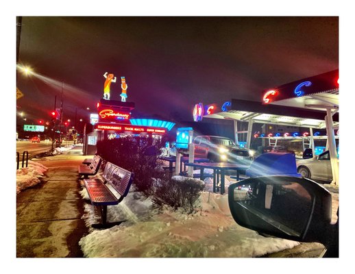 Superdawg Drive-In by null